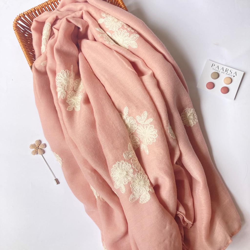 Blossom - Cream Pink