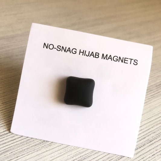 Hijab Magnets – Black Matte Square 1280